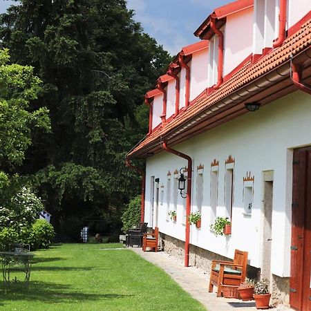 Hajenka Hrabete Buquoye Hotel Kaplice Exterior photo