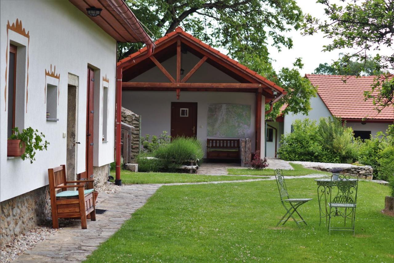 Hajenka Hrabete Buquoye Hotel Kaplice Exterior photo